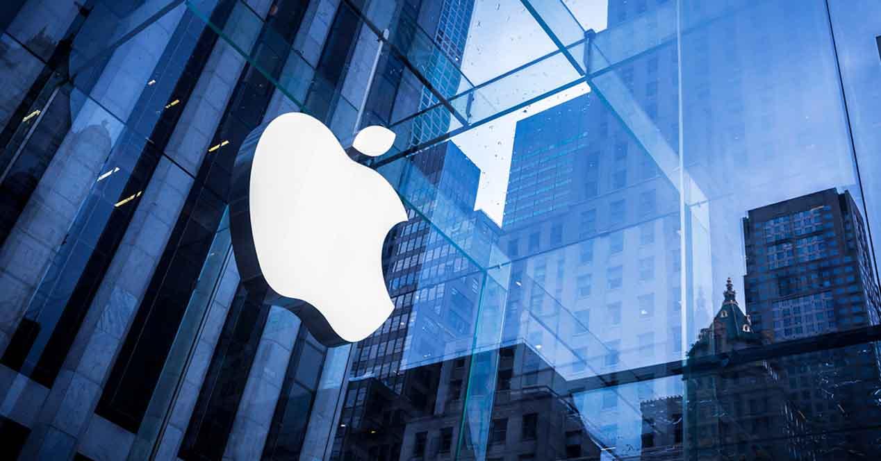 Gobierno egipcio acusa a Apple de vender sus productos al doble que el resto de países árabes