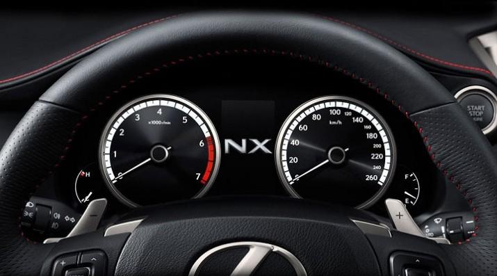 Lexus NX300h relojes salpicadero