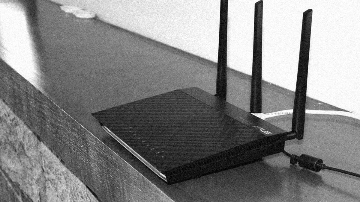 Cuatro formas de esconder un router, el enémigo público número uno de la  estética en el hogar