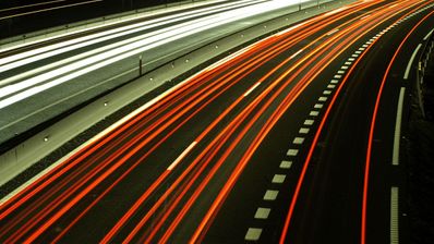 Velocidad fibra españa 10 gbps simétricos
