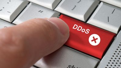 Ataques DDoS con tres botnets