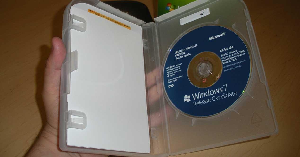 Windows 7 DVD