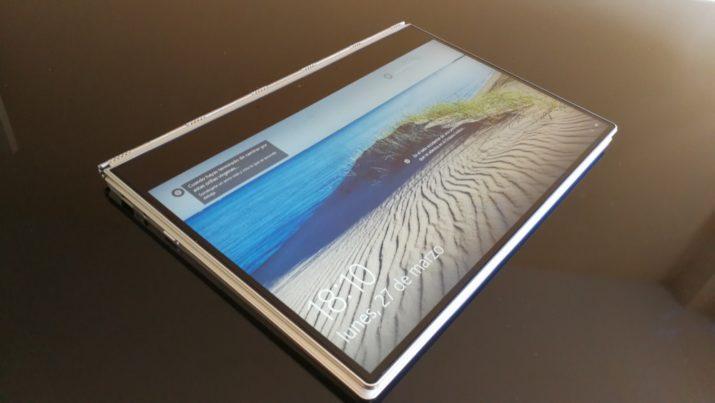 Lenovo Yoga 910 tablet
