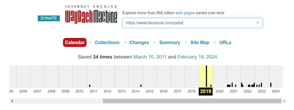 Buscando un perfil de Facebook en el servicio de Wayback Machine