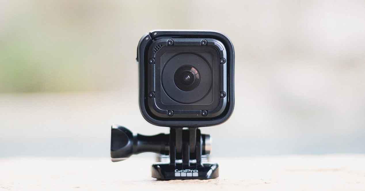 a GoPro: Mejores cámaras deportivas y de baratas