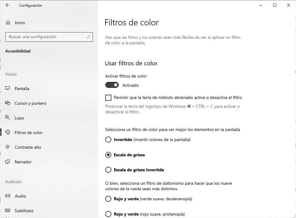 Windows 10 blanco y negro