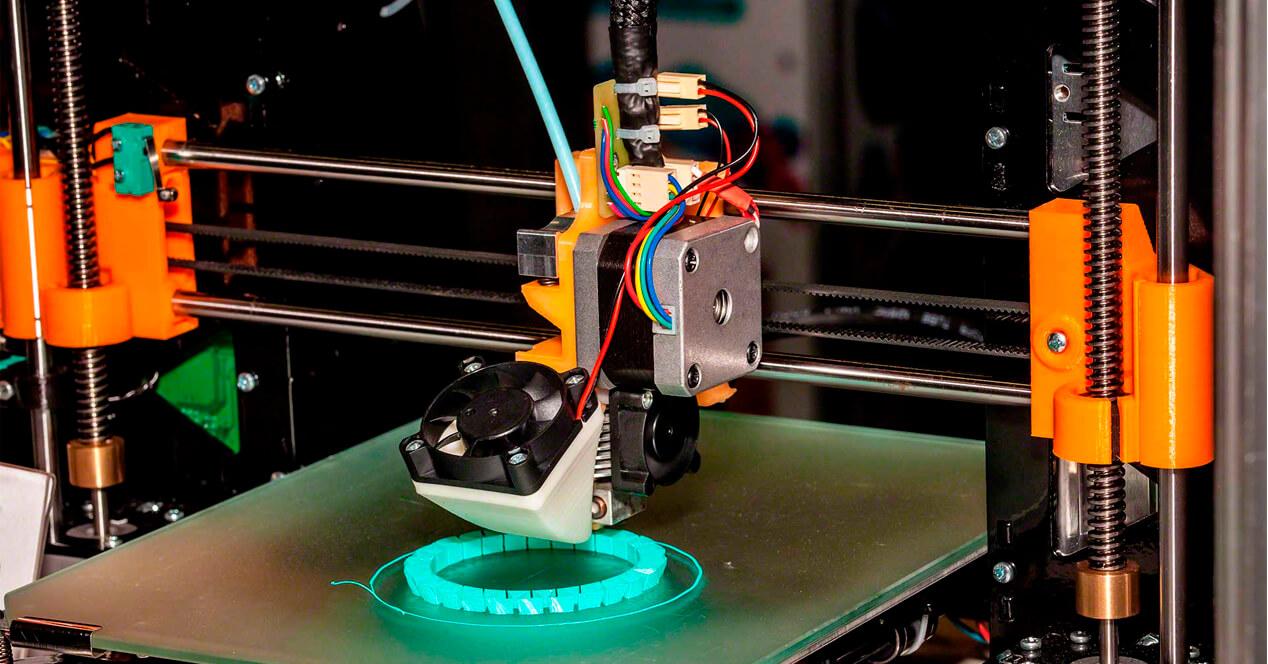 Impresora 3D para implantes médicos