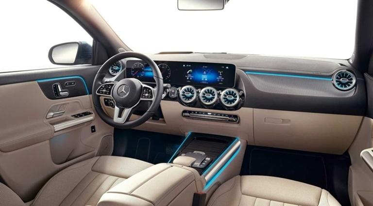 Interior Mercedes GLA