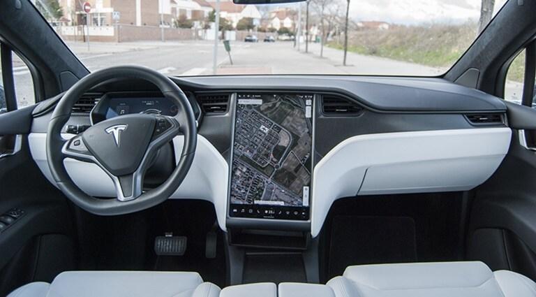 Interior Tesla Model X 100D