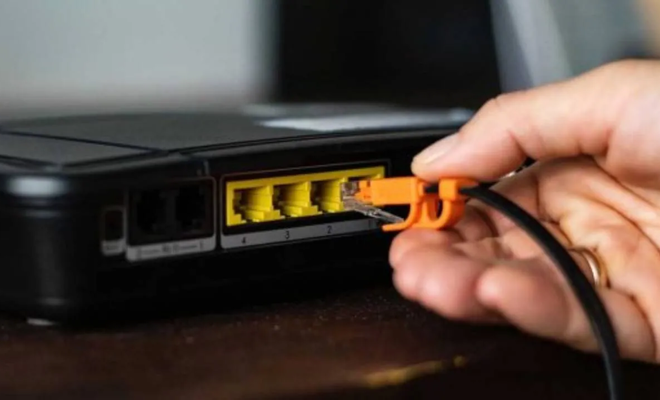 Router WiFi con cable Ethernet