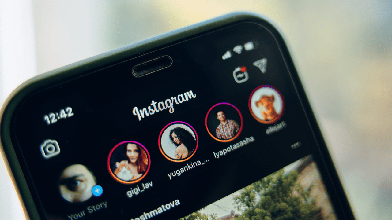 Cómo poner fondo en stories de Instagram y dónde descargarlos