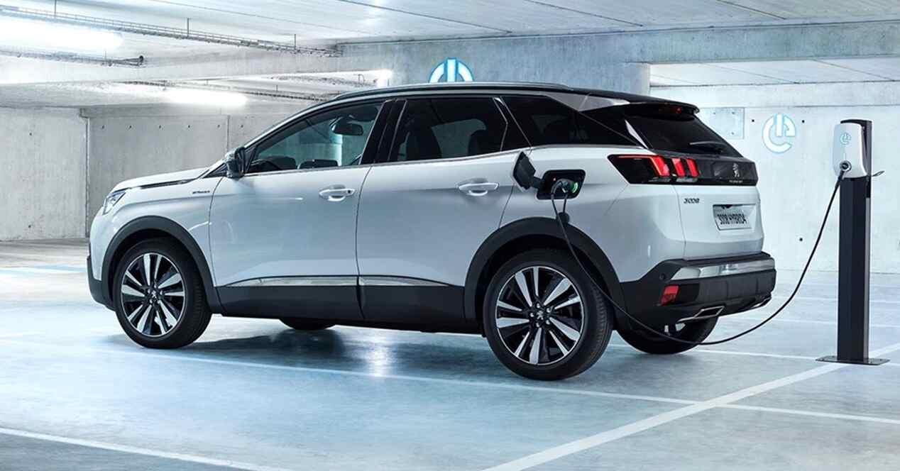 Peugeot gama SUV eléctricos híbridos