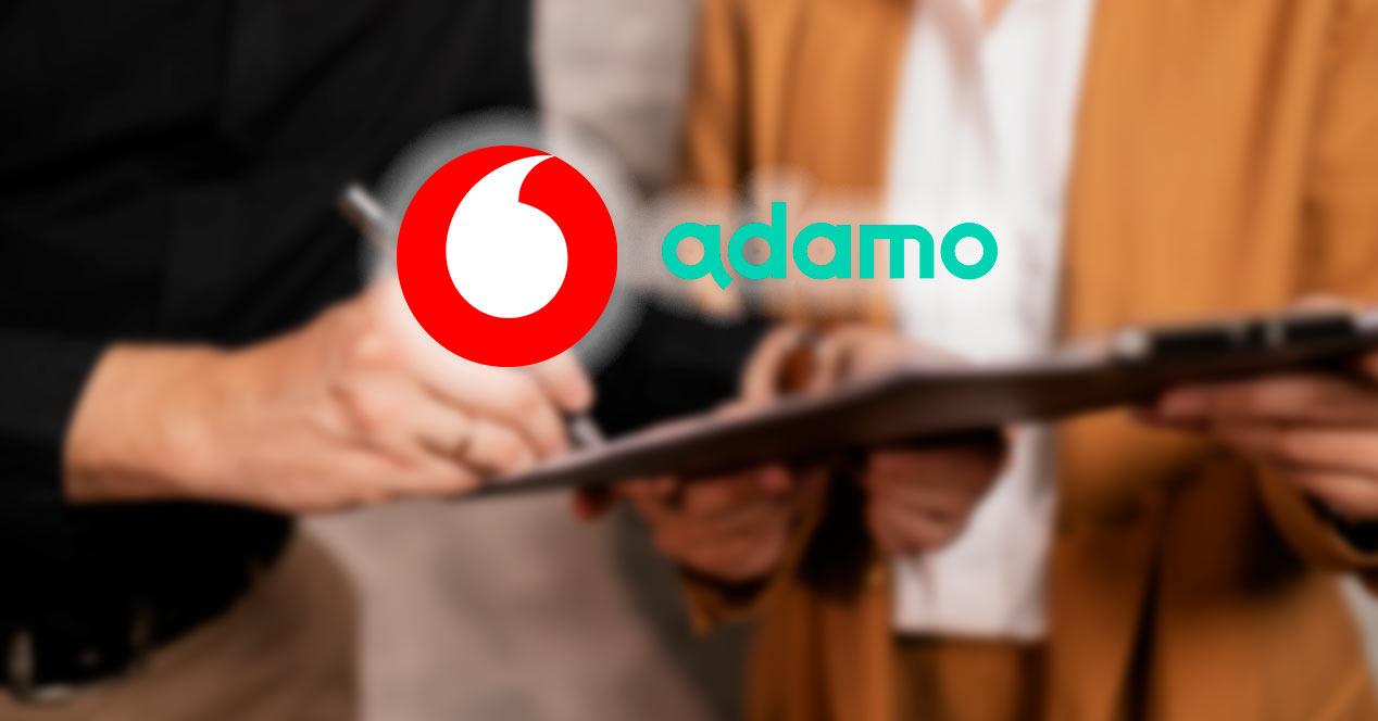 Vodafone y Adamo