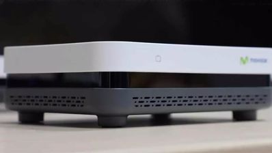 Conectar deco UHD Movistar televisor