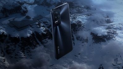 POCO F4