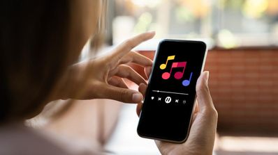 app escuchar música pantalla apagada móvil