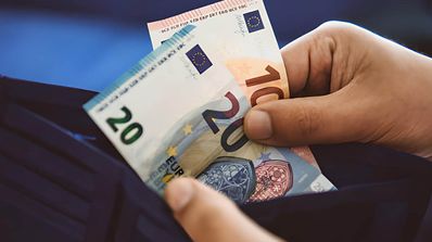 30 euros