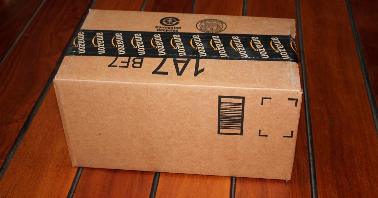 Cómo son las 'cajas misteriosas' de  que contienen productos súper  baratos
