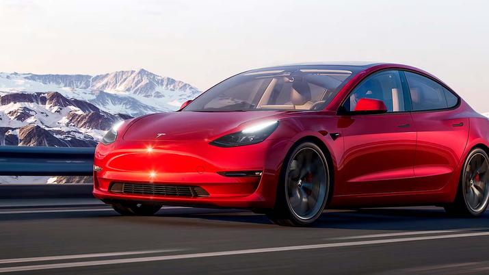 coche eléctrico Tesla Model 3 en color rojo