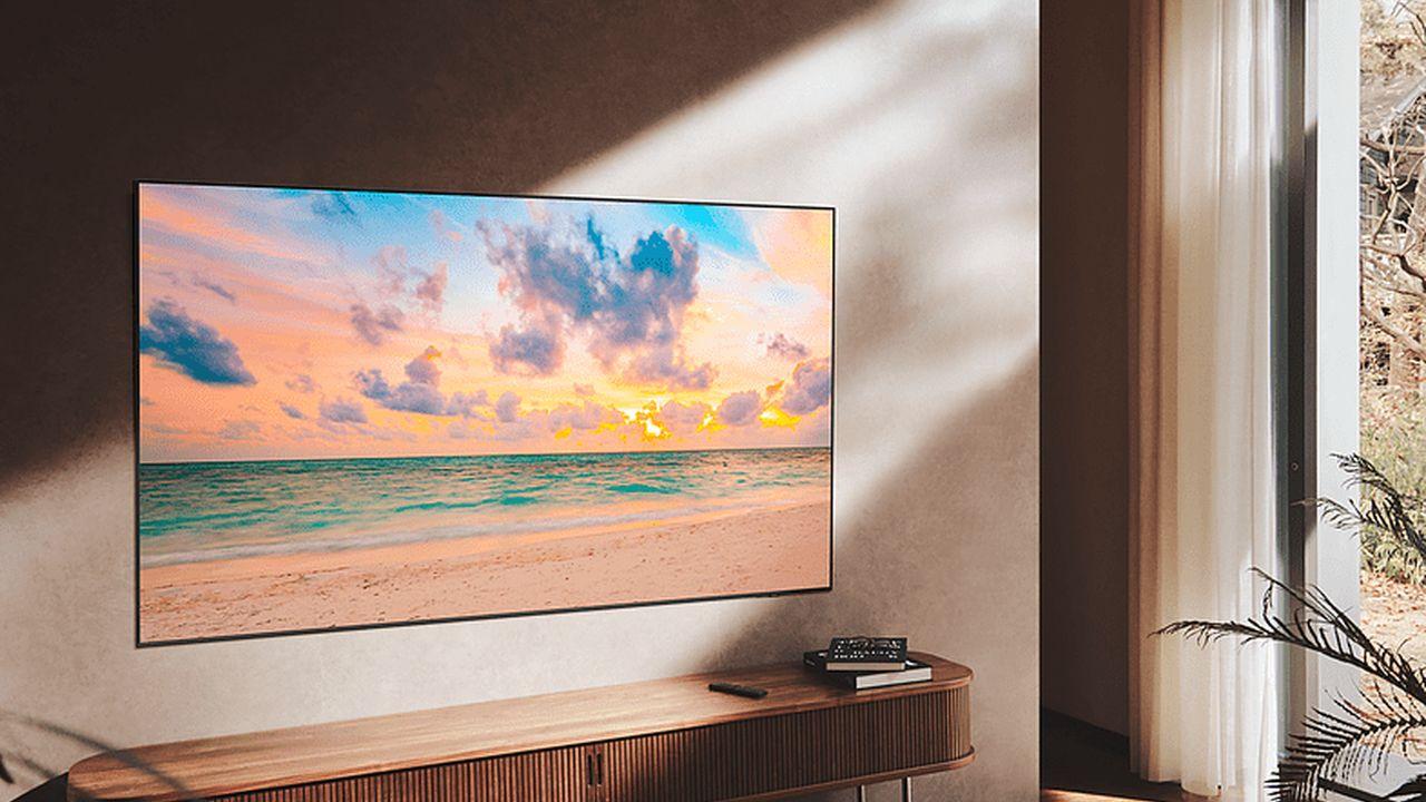 En MediaMarkt estÃ¡n locos: 1300 euros menos por esta Smart TV de Samsung y reembolso de 300 euros mÃ¡s