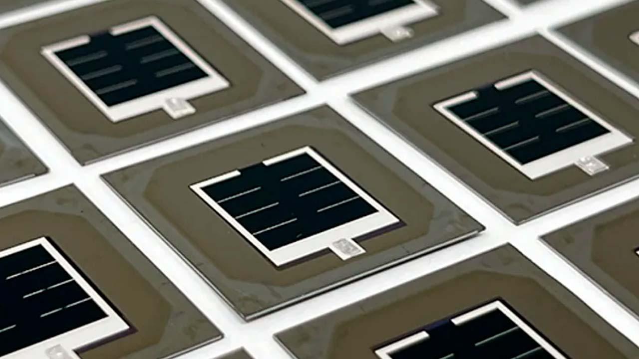 Células solares de perovskita-silicio