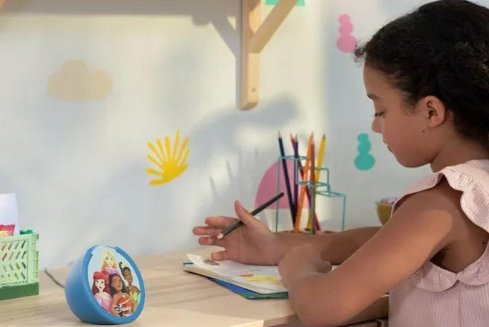 Amazon Echo Pop Kids modelo Princesas Disney