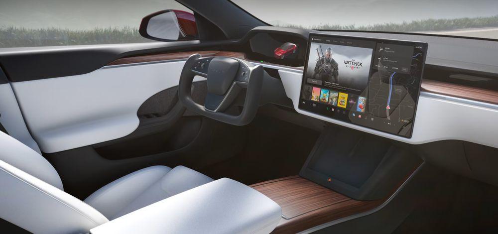 Navegación e interior de coche Tesla
