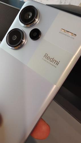 Foto completa y sensores de cámara del Xiaomi Redmi Note 13 Pro+ 5G