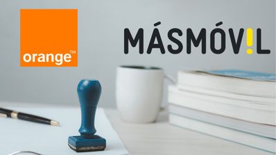 Sello para una autorización en un documento con logos de Orange y MásMóvil