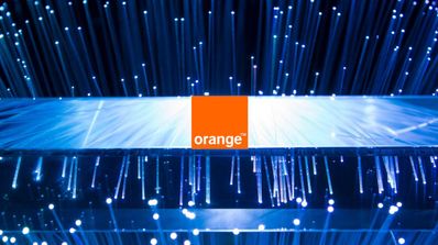 imagen de la fibra con el logo de orange