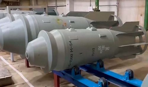 Bombas rusas planeadoras modelo FAB-1500