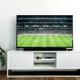 smart tv con imagen de futbol