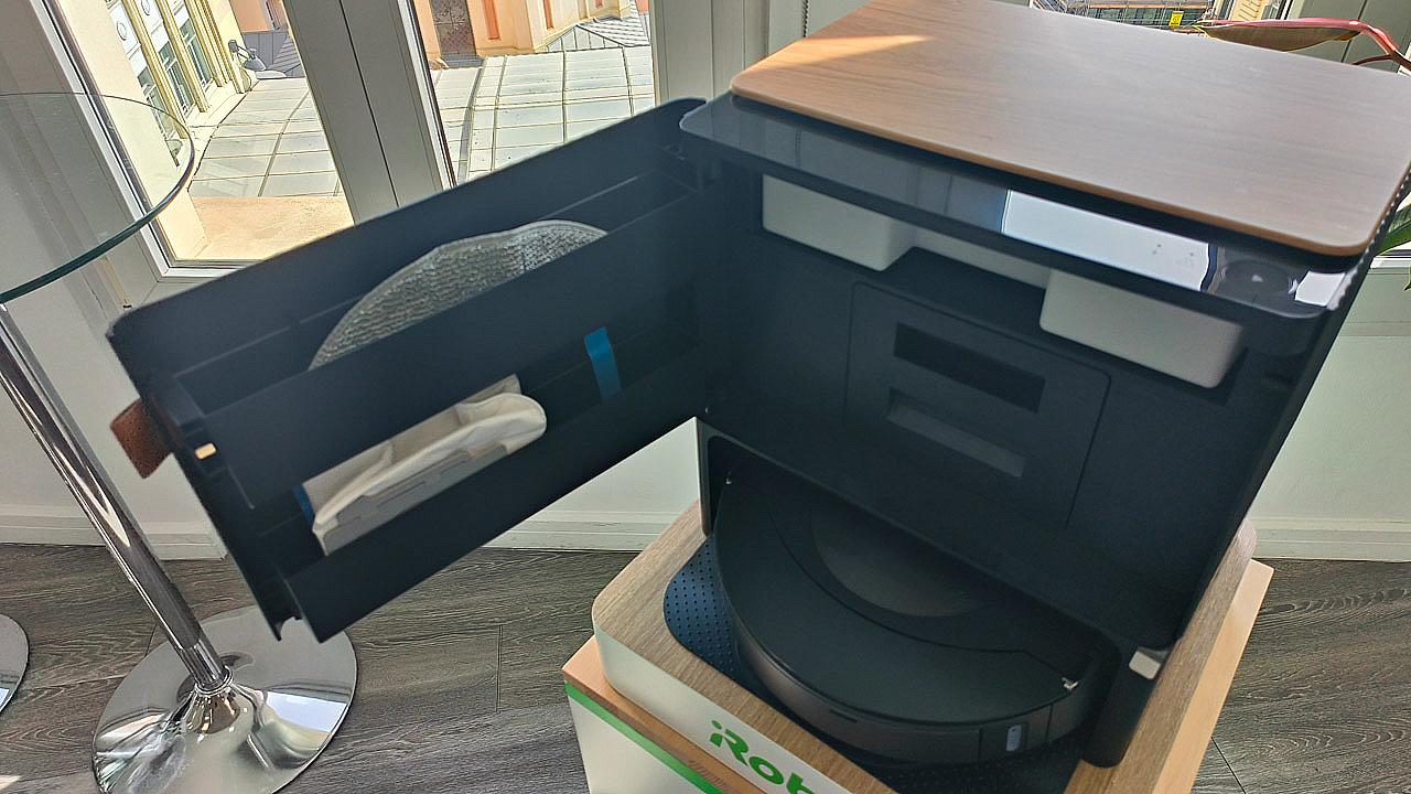 iRobot Roomba aspirador robot j9+
