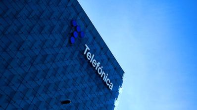 Una foto del exterior de la sede de Telefónica