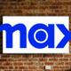 imagen de una smart tv con el logo de max