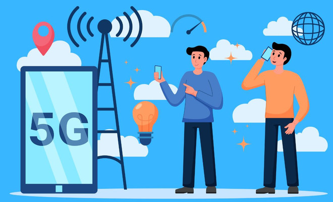 Dos personas usando conexión 5G con su móvil