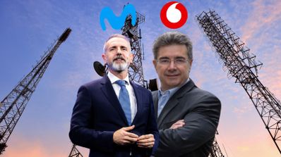 Los presidentes de Telefónica y Vodafone España delante de torres de telecomunicaciones
