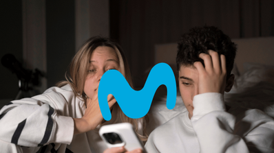 imagen de una persona con un smartphone