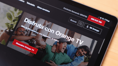 Promoción de Orange en su página web oficial con fibra, móvil, todo el fútbol y Netflix por 53 euros al mes, anunciada en agosto de 2025