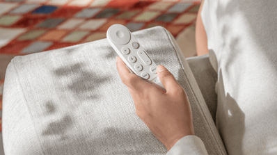 Utilizando el mando a distancia del Google TV Streamer