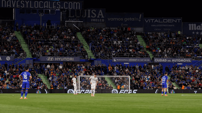 Foto del parón de 15 segundos del partido entre Real Madrid y Getafe