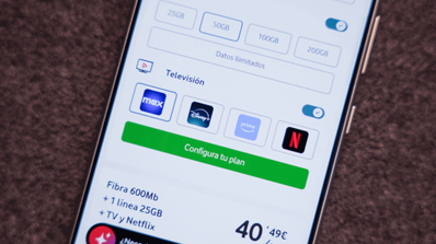 Imagen de un smartphone de Orange