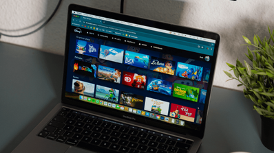 Ordenador portátil con Disney+