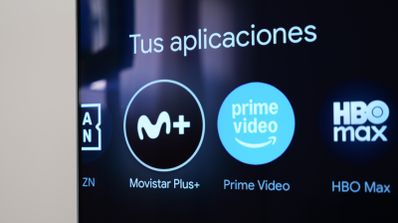 Imagen de una Smart TV con la app de Movistar Plus+