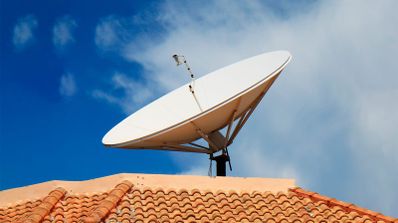 TV por satélite