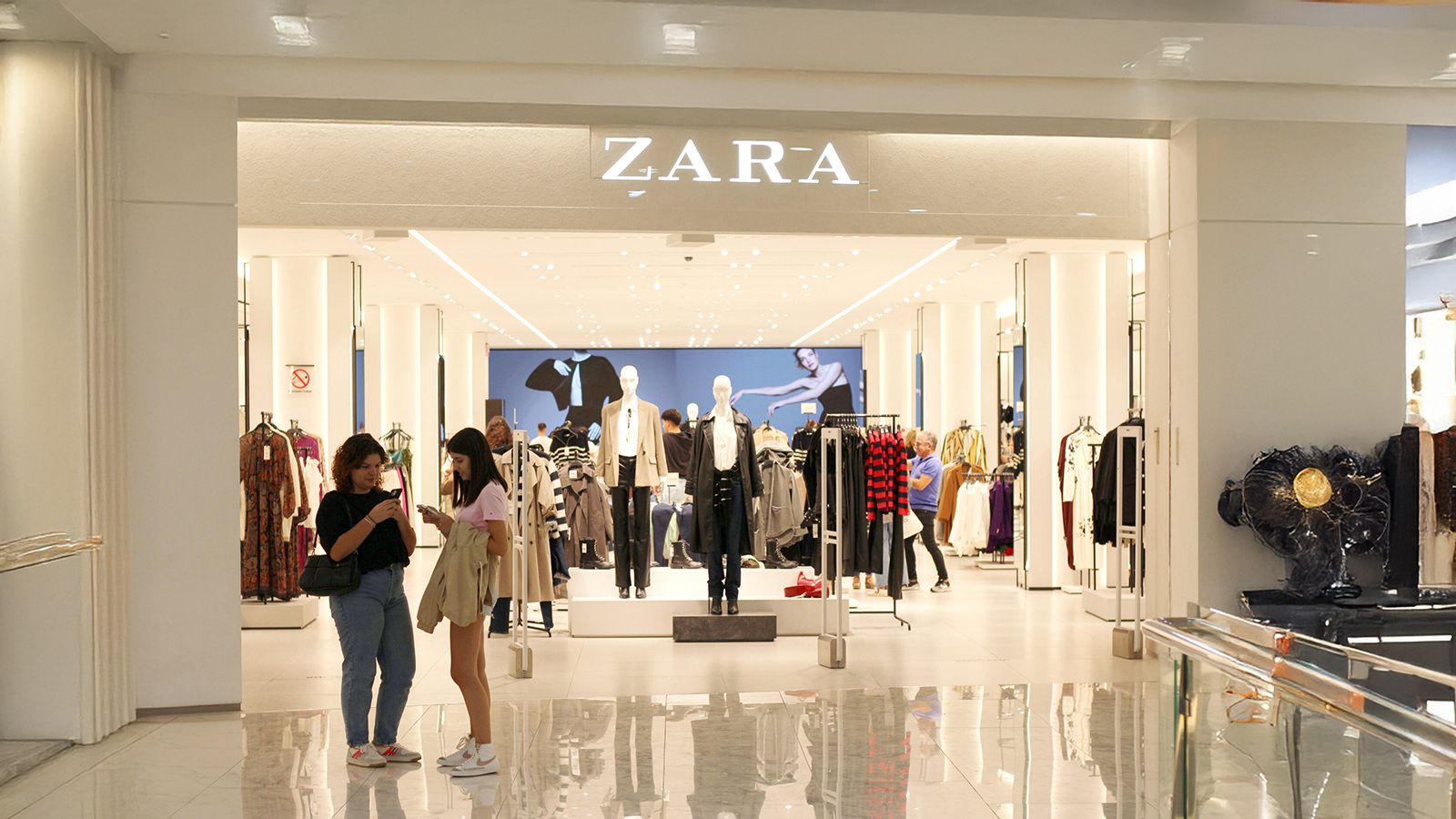 Inditex aporta 6,5 millones de euros y no es en ropa: la firma cambia sus planes por completo