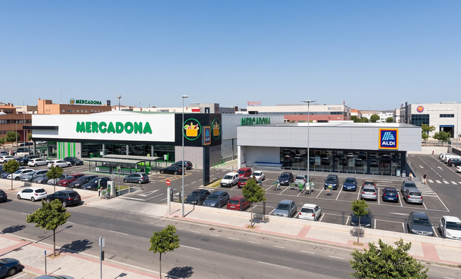 Tienda Mercadona y Aldi