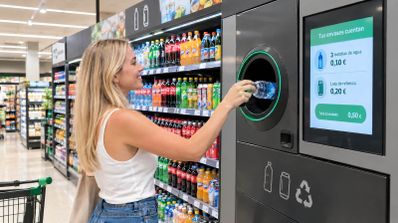 La OCU explica el sistema de envases que tendrán Mercadona, Lidl y Carrefour: «La ley fija un mínimo de 10 céntimos, pero puede ser más»