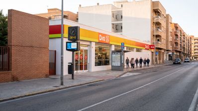 El supermercado de moda abre dos establecimientos más con descuentos de bienvenida: crece como la espuma y se acerca más a tu casa