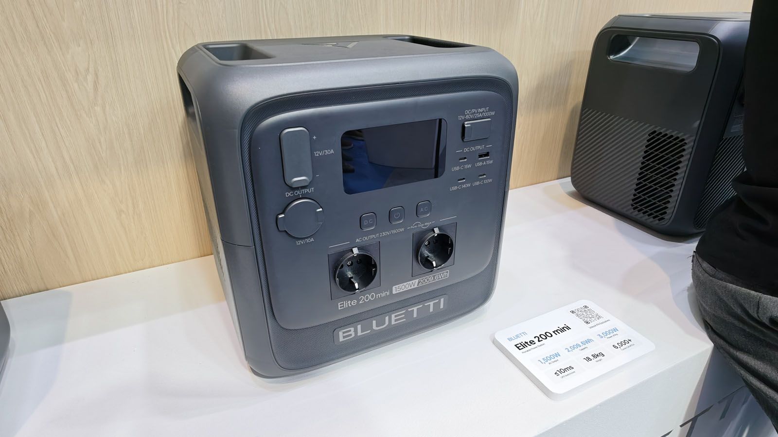 BLUETTI Elite 200 mini